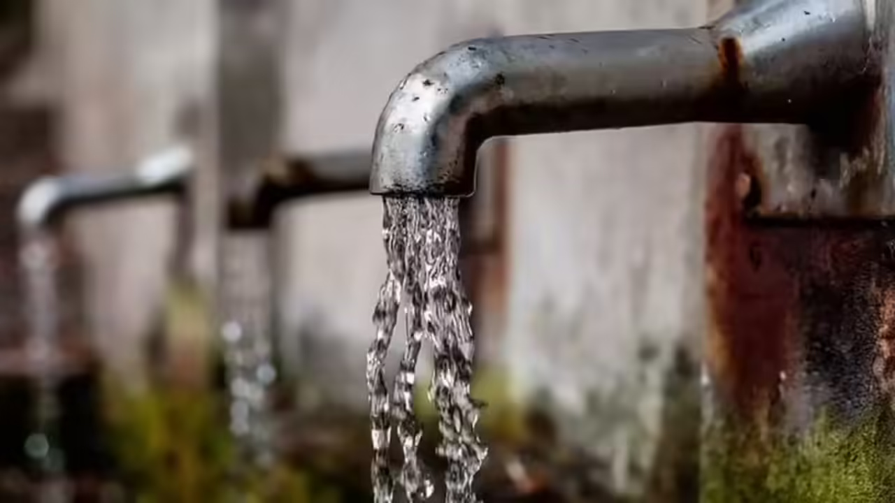 Surat Water Pipeline Project Faces Costly Failures