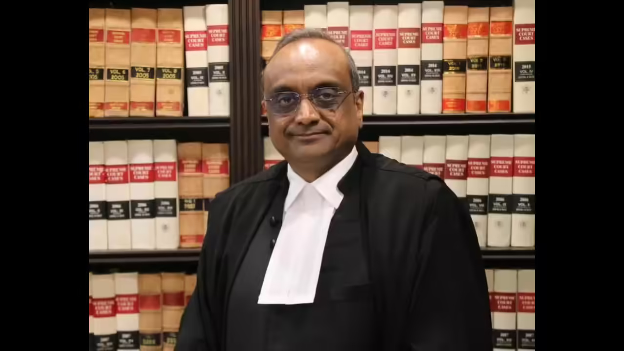 Maharashtra Appoints Senior Advocate Milind Sathe As New State Advocate General