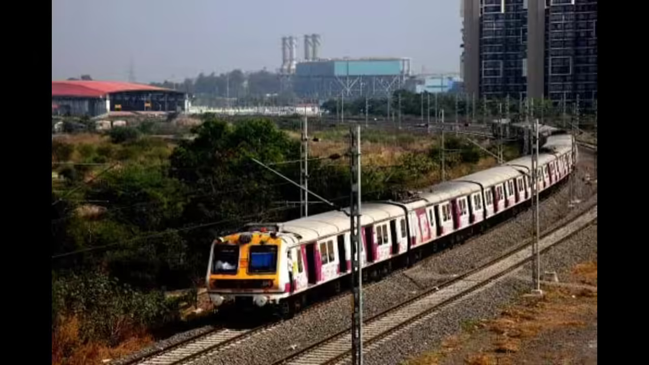 Mumbai Adds Five New Suburban Train Pairs Belapur Uran Corridor December 15