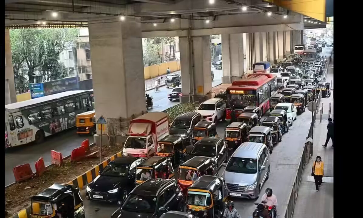 Mumbai Andheri West Metro Cave In Road Repaired Reopens After Month And Half