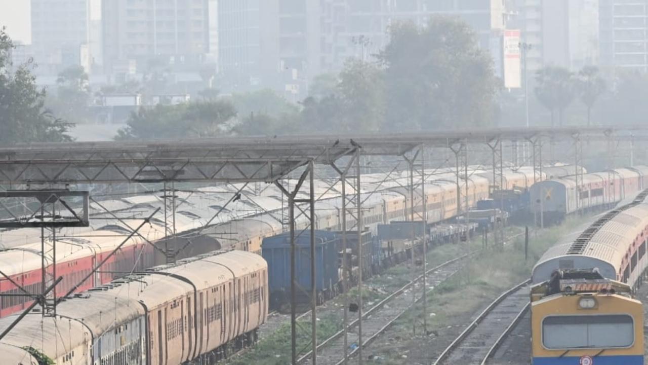 Mumbai Railways Plan Major Capacity Upgrades With More Trains Stations Across Cities