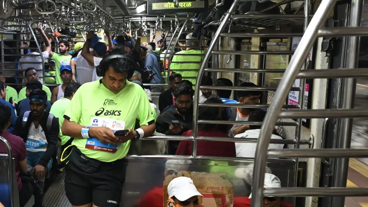 Western Railway Highlights Safety At Mumbai Marathon