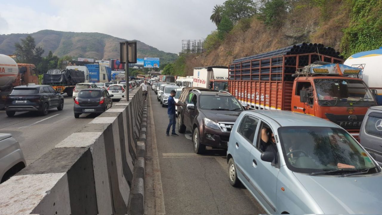 Pune Mumbai Expressway Exposes Tourism Traffic Gaps