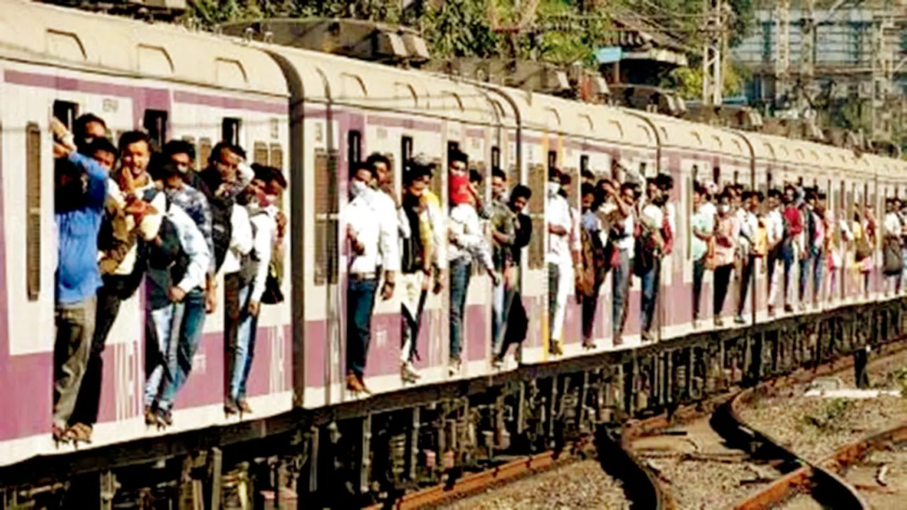 Western Railway Plans Longer Suburban Trains Up To Mumbai Central