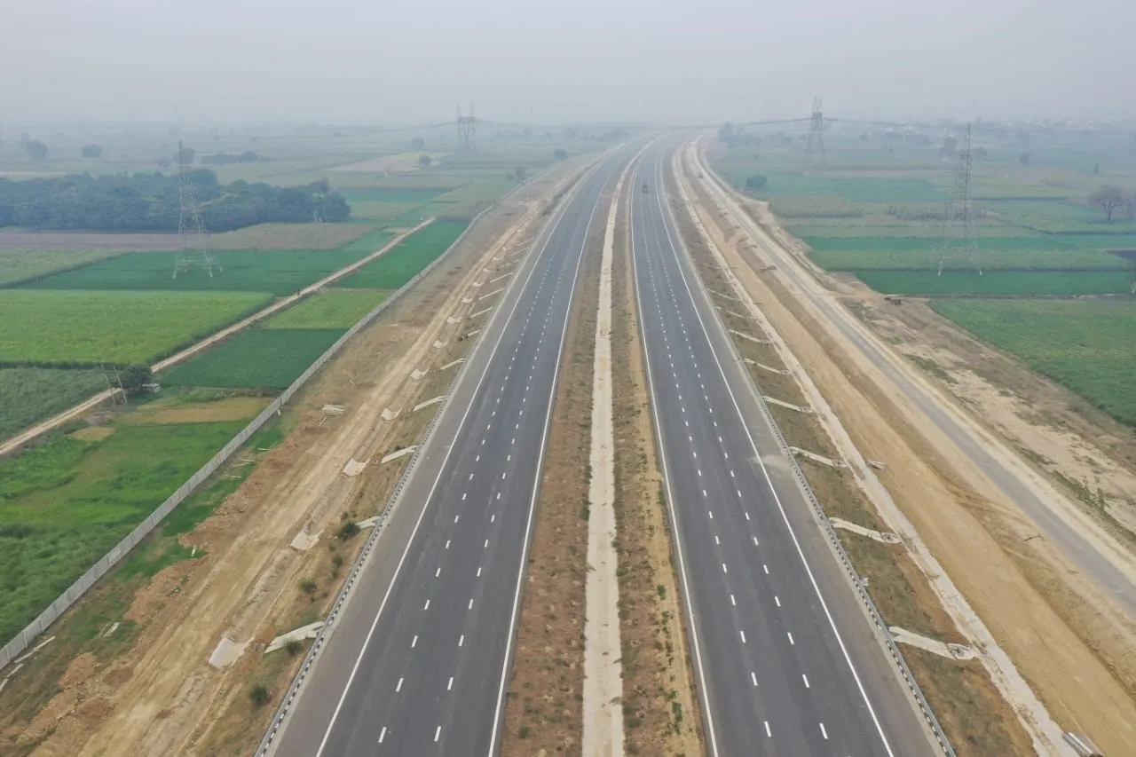 Uttar Pradesh Ganga Expressway Enters Operational Stage