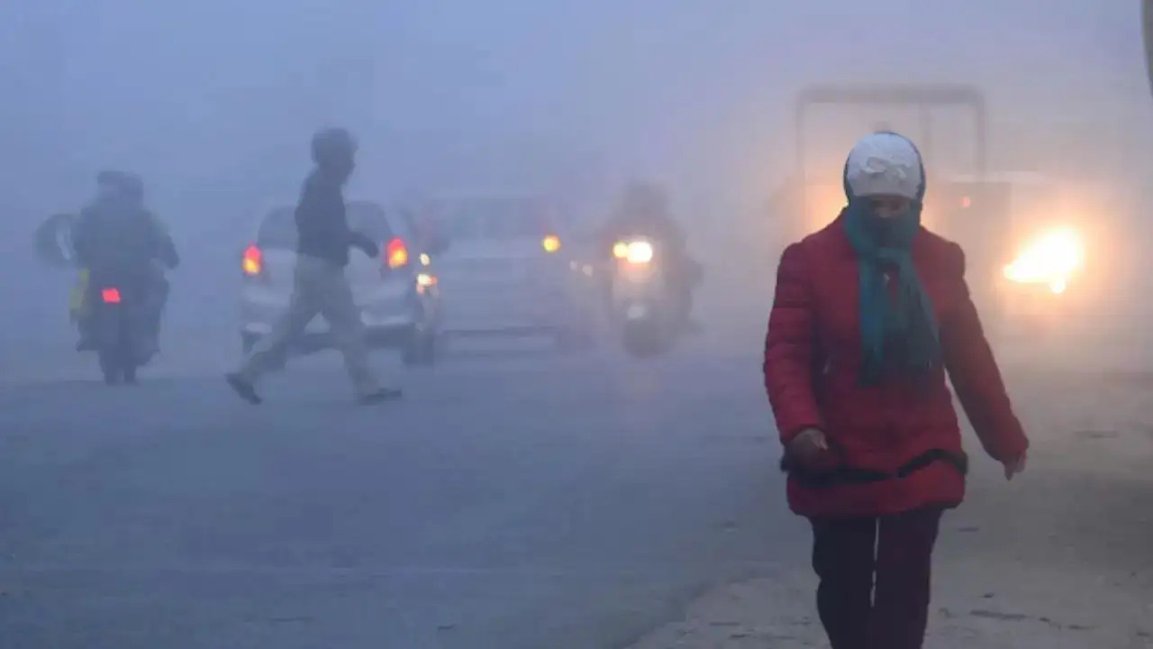 Pune Climate Signals Seasonal Transition