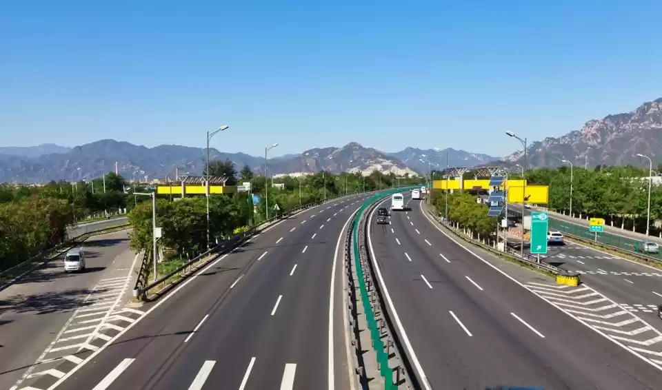Kolkata Transport Corridor Lifts Border Economy