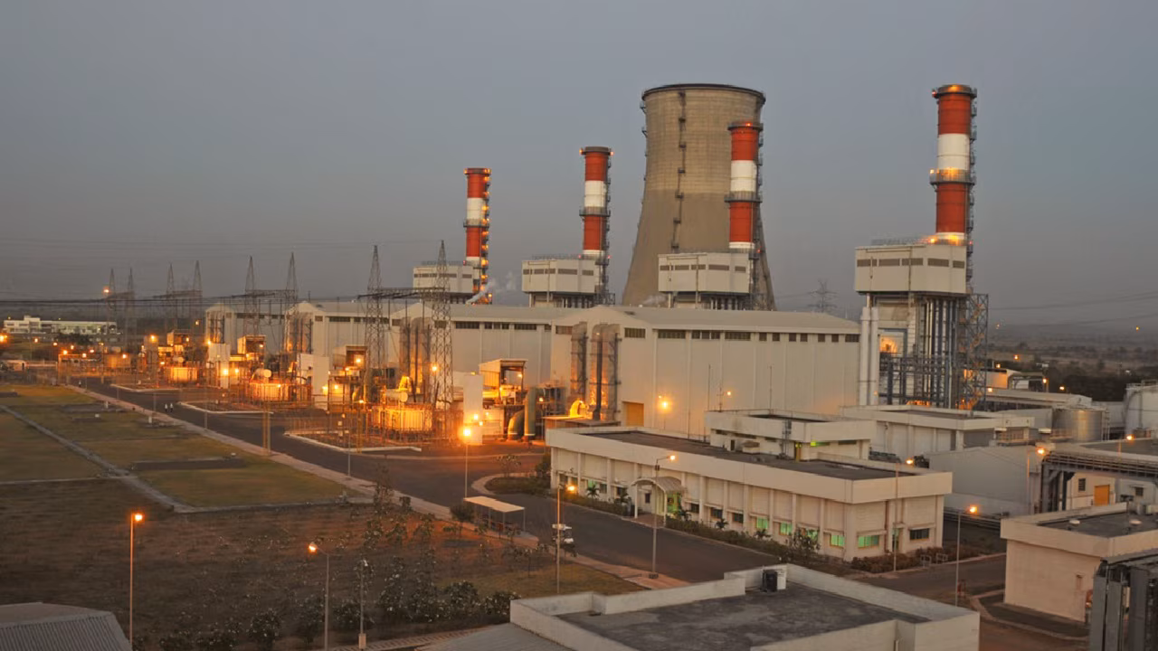 India Power Sector Defers Coal Plant Maintenance