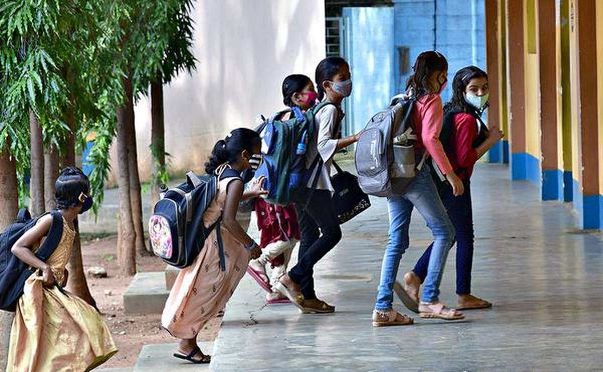 Indore Schools Barred From Vendor Specific Purchases