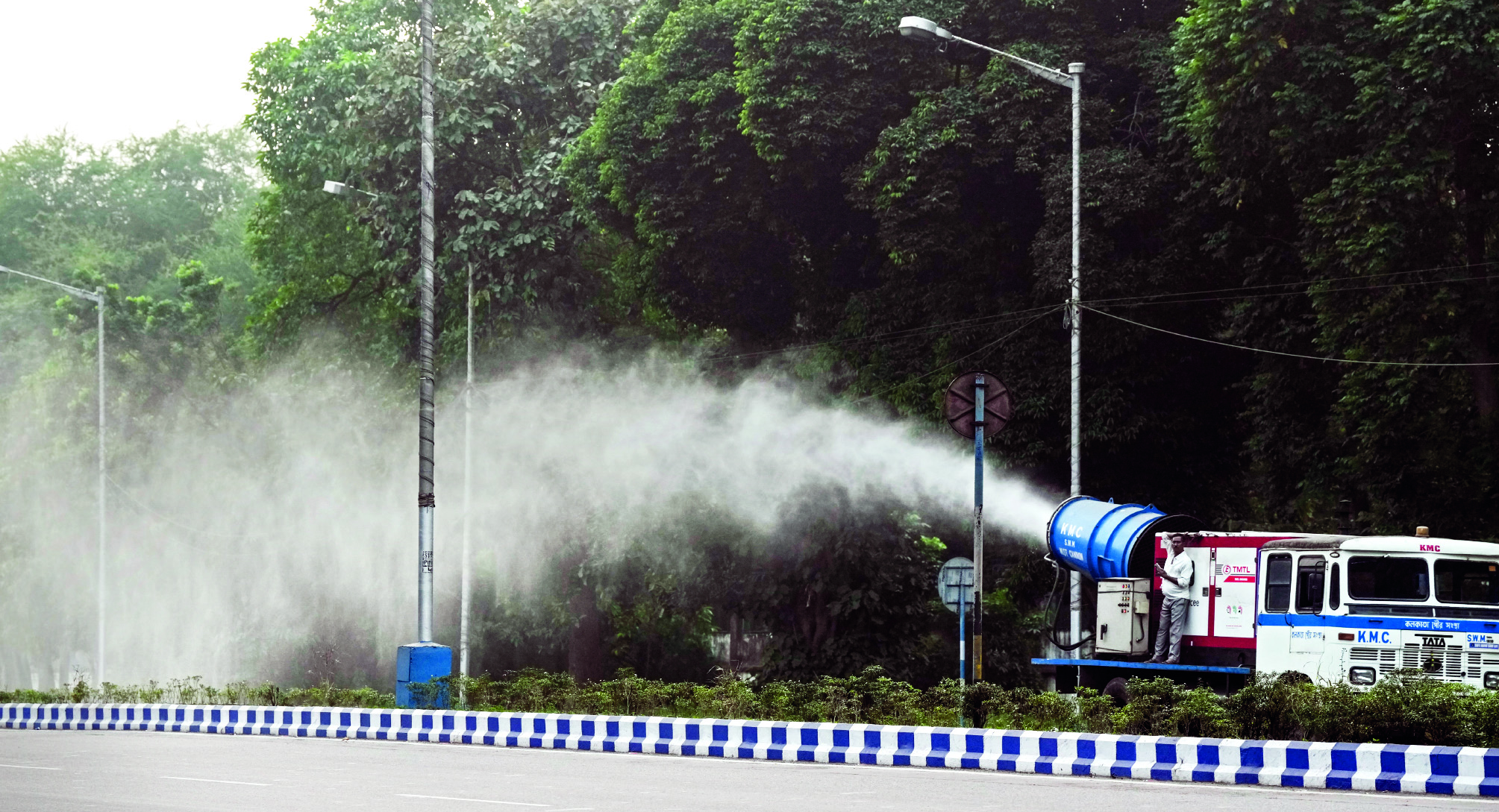 Kolkata Pollution Surge Strains Urban Health Systems