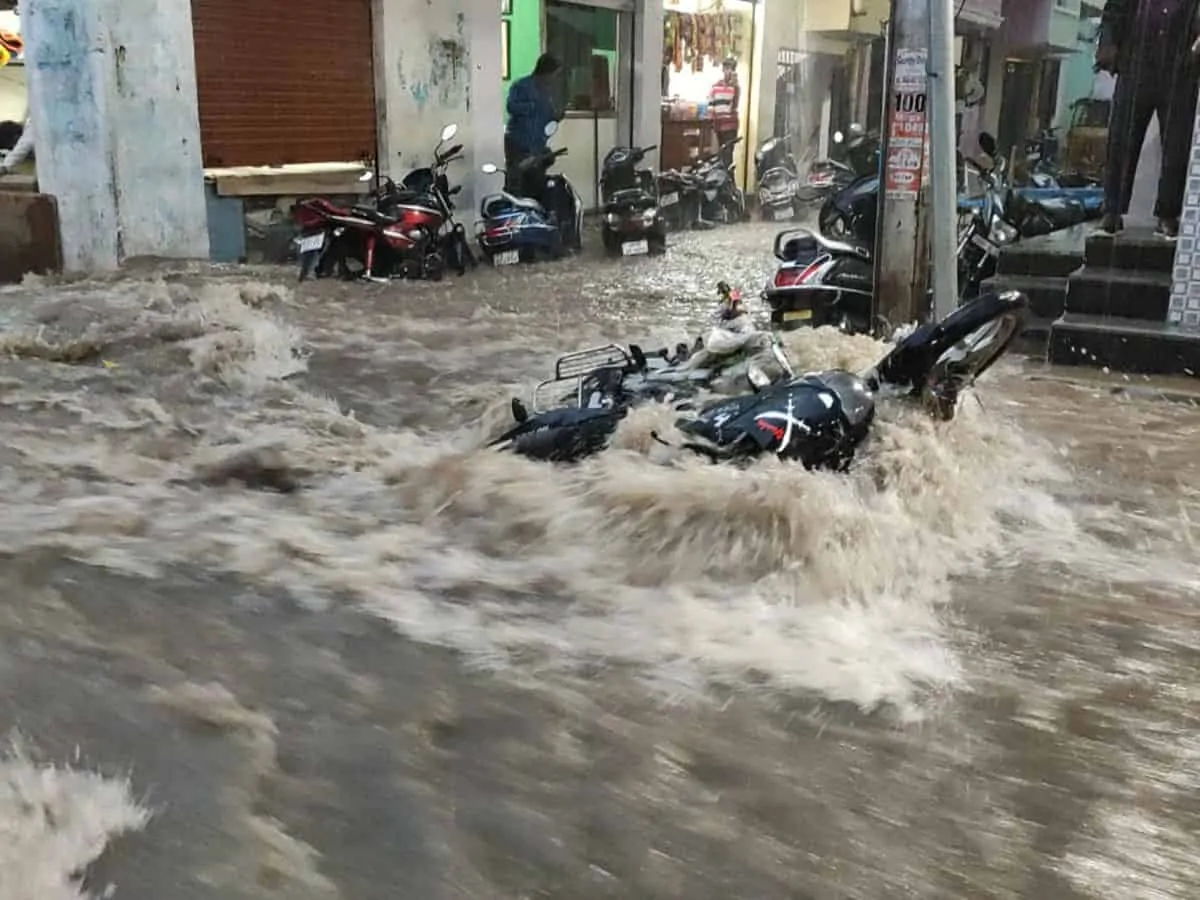 Hyderabad Sewer Repairs Target Old City Flooding