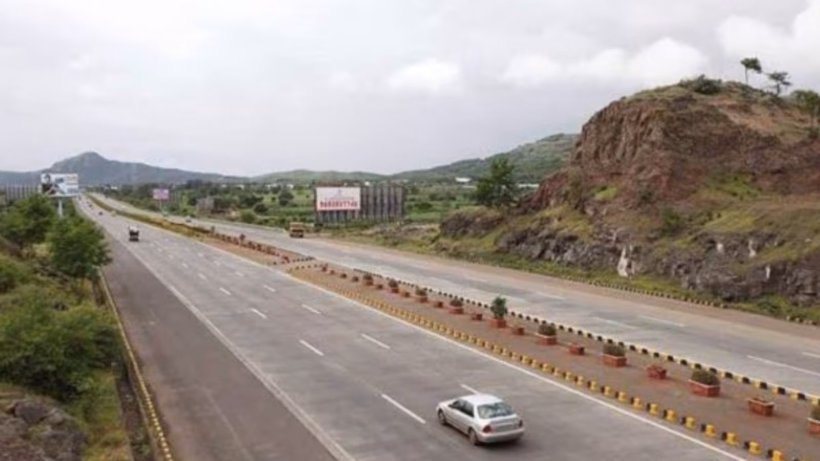 Mumbai Pune Expressway Missing Link Adds Relief