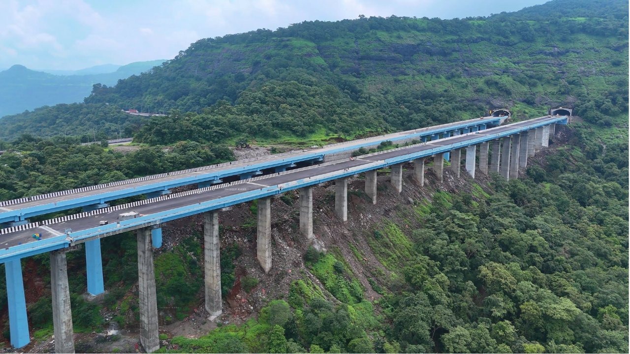 Pune Mumbai Missing Link Reshapes Expressway Travel