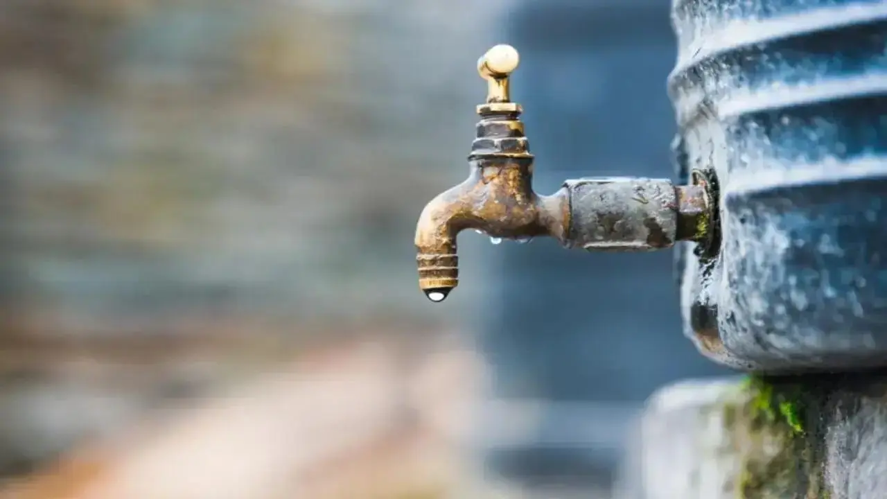 Indore civic officials suspended after water crisis