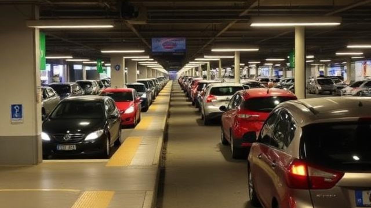 Gurugram Transit Hubs Set For Smart Parking Upgrade