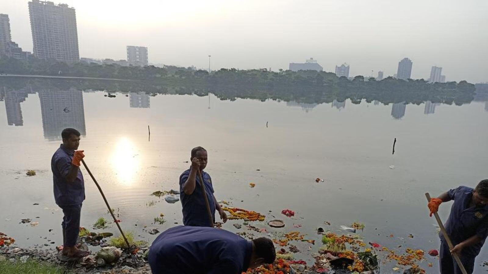 Navi Mumbai Lake Pollution Threatens Urban Ecology