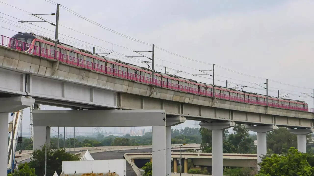 Delhi Pink Line Double Decker Flyover Nears Completion