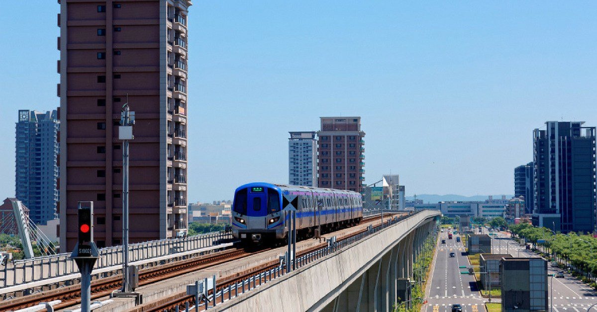 Delhi Opens Metro Corridors To Dense Housing