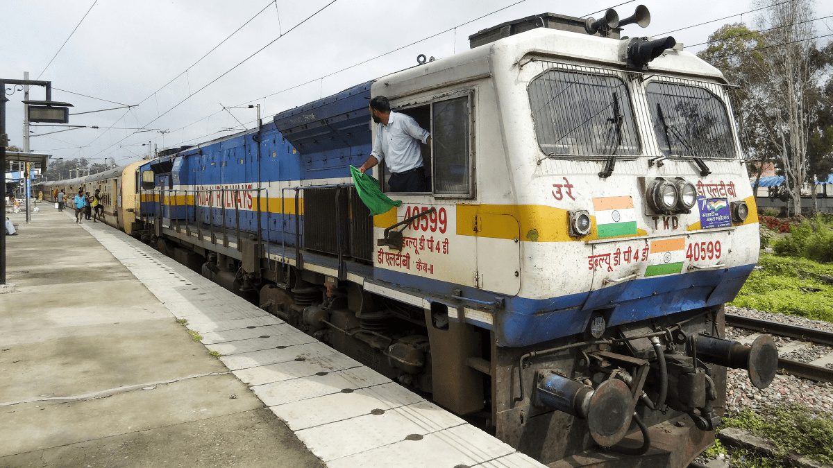 Mumbai Summer Special Trains Boost Seasonal Connectivity