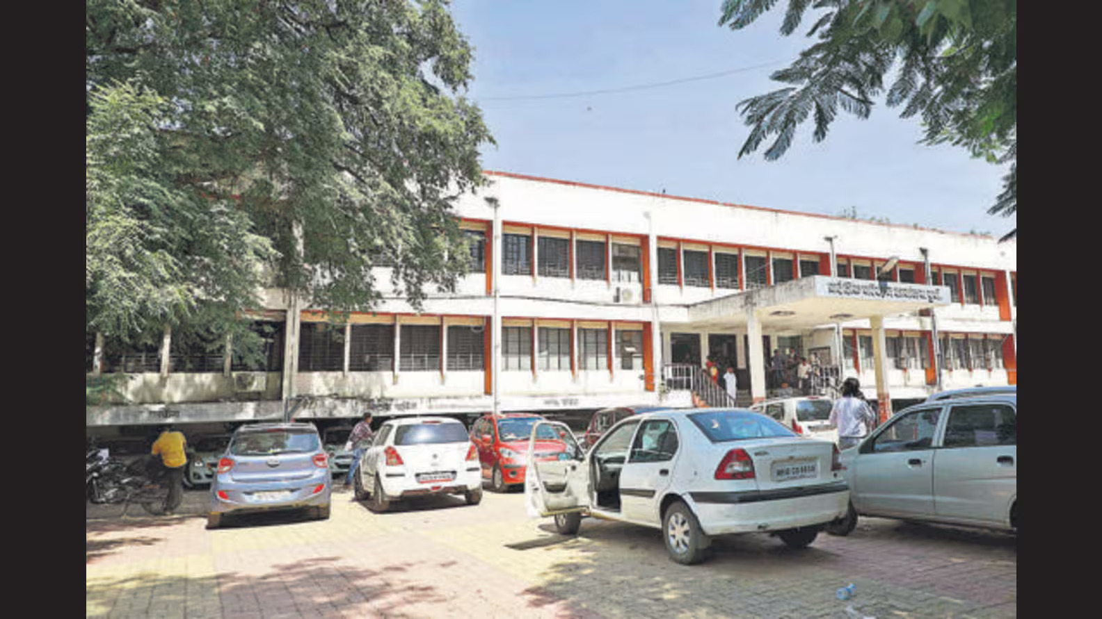 Pune RTO collects ₹1,992 crore, exceeds goal