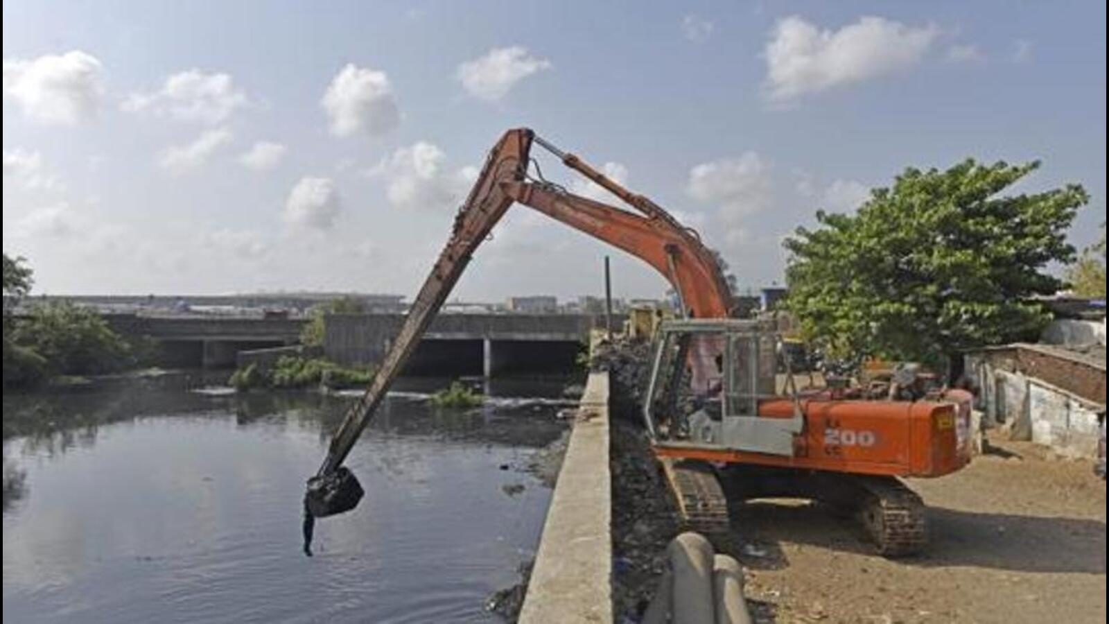 Mumbai Tightens Monitoring Of River Desilting