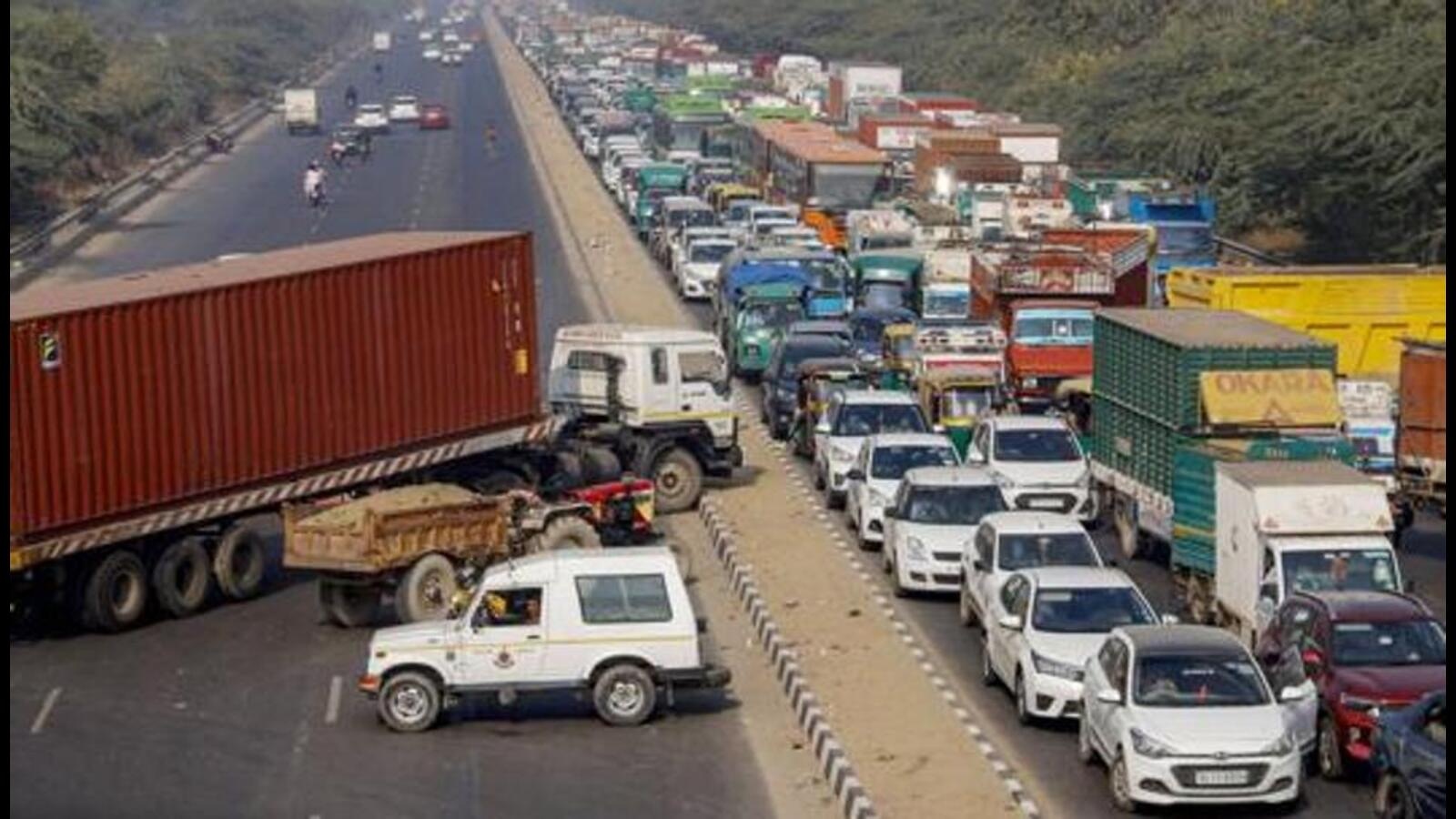 Delhi Mukarba Chowk Underpass Nears Traffic Opening