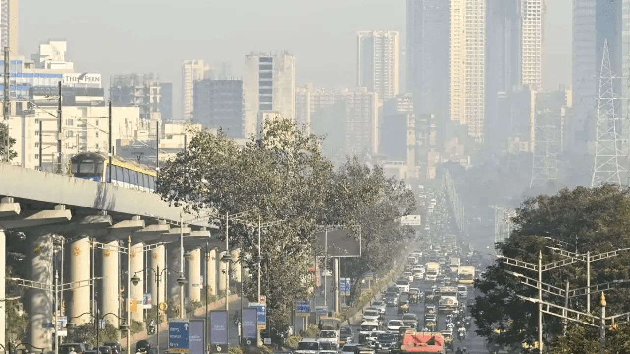 Mumbai Weather Update Brings Mild Heat And Clear Air