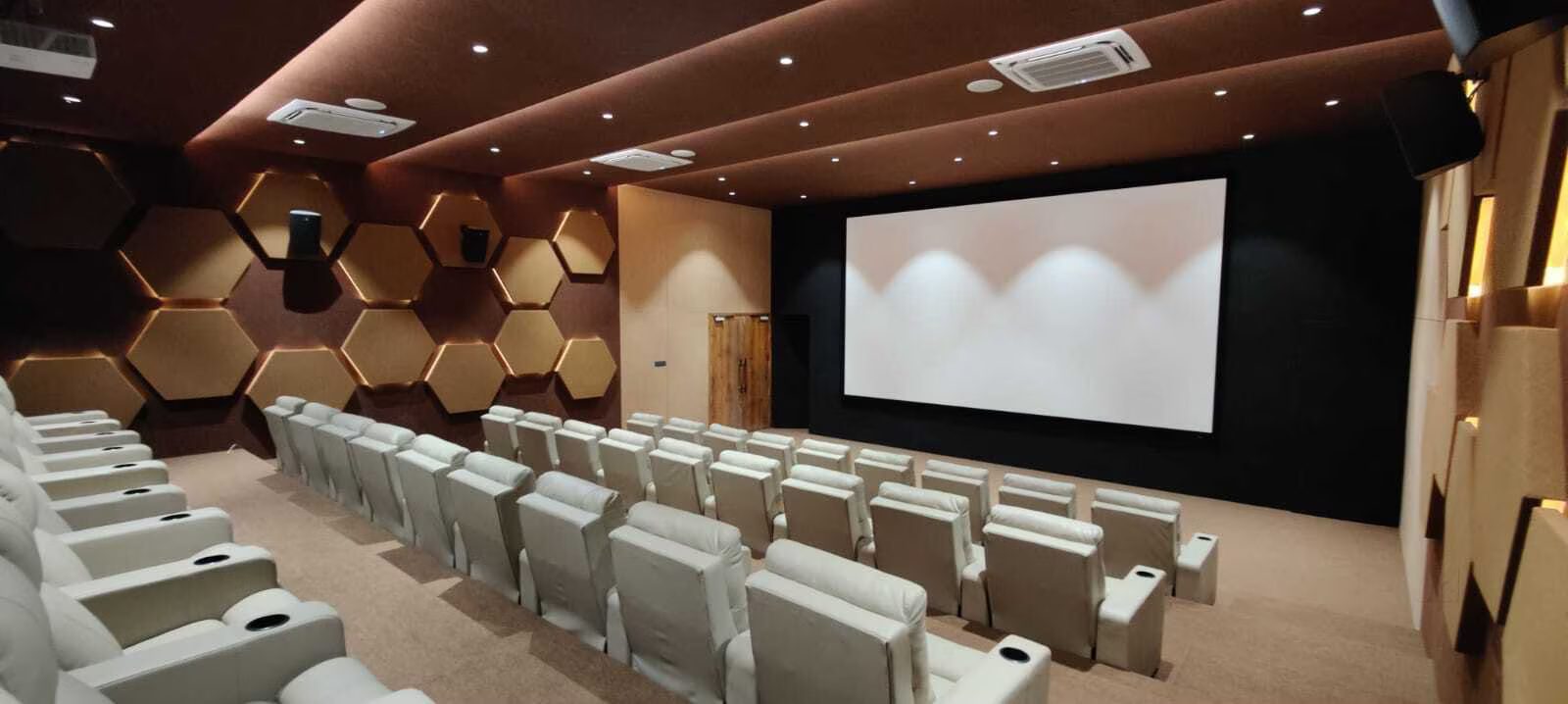 Mumbai Plans New Audio System In Civic Hall