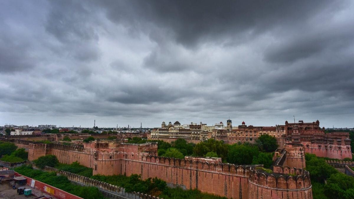 Rajasthan Weather Shift Signals Stormy Early April